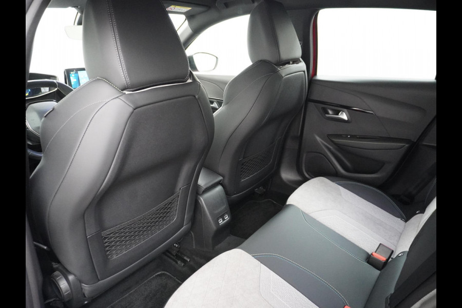 Peugeot e-208 EV GT Pack 50 kWh VAN: 16.900,- VOOR: 13.877,- UW HERFSTVOORDEE: 3.023,- All-Season CrossClimate Banden | Full LED | Adaptive Cruise Control | Stoelverwarming | Camera | Veel Opties | Rijklaar met 12 Maanden BOVAG Garantie