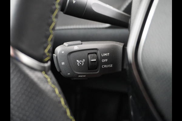 Peugeot e-208 EV GT Pack 50 kWh VAN: 16.900,- VOOR: 13.877,- UW HERFSTVOORDEE: 3.023,- All-Season CrossClimate Banden | Full LED | Adaptive Cruise Control | Stoelverwarming | Camera | Veel Opties | Rijklaar met 12 Maanden BOVAG Garantie