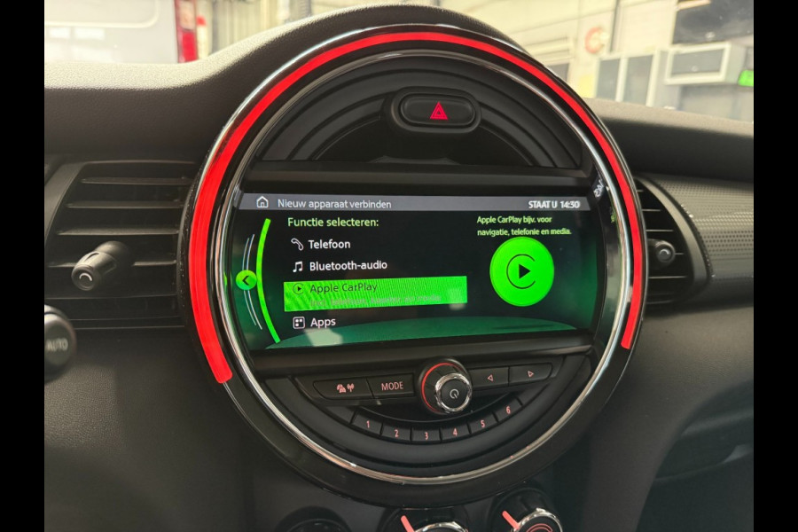 MINI Cooper 1.5 136 pk Led/pdc/17 inch/stoelverwarming/apple carplay/all wheater banden