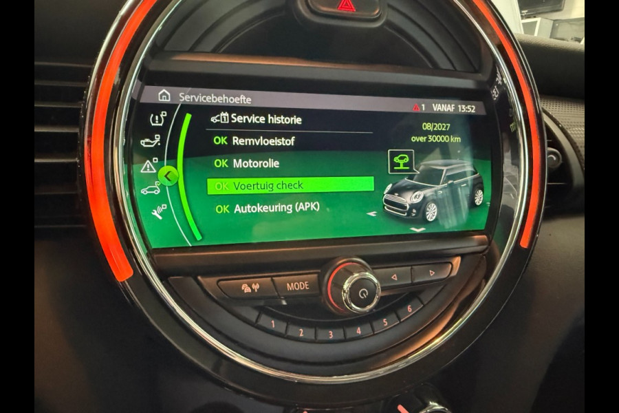MINI Cooper 1.5 136 pk Led/pdc/17 inch/stoelverwarming/apple carplay/all wheater banden