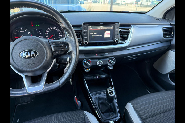 Kia Stonic 1.0 T-GDi Sports Edition - Navi - Airco - Parkeerhulp- Org.NL Kia Stonic 1.0 T-GDi Sports Edition - Navi - Airco - Parkeerhulp- Org.NL