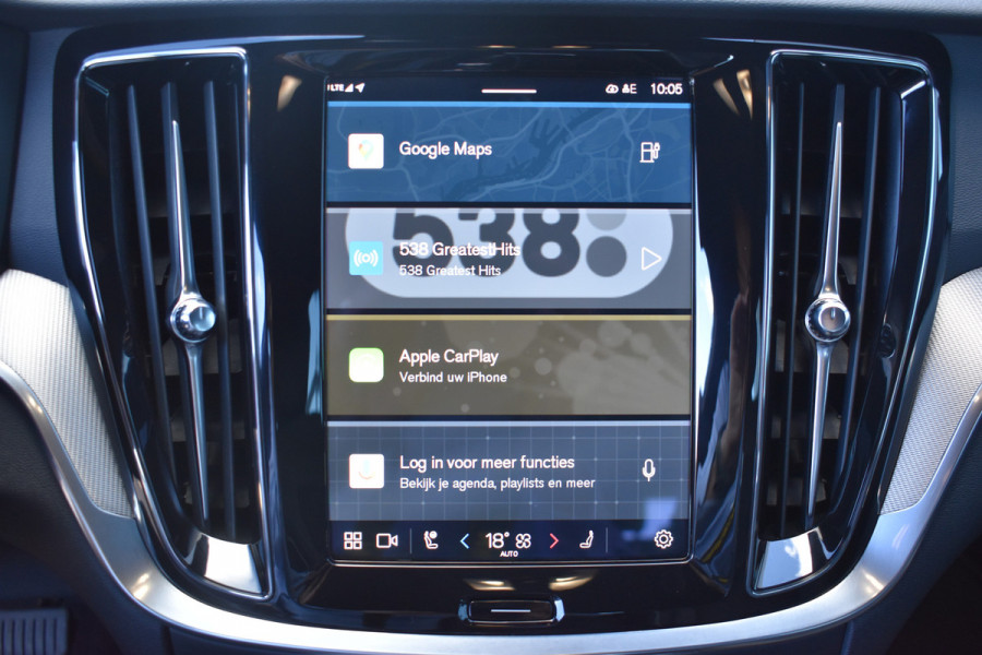 Volvo V60 T6 AWD 350PK Plug-in Hybrid Plus Dark | H&K | Trekhaak | 360 Camera | ACC | Stoel-Stuur verwarming