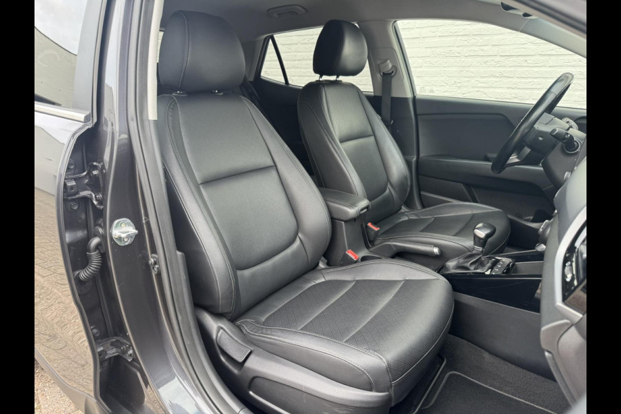 Kia Stonic 1.0 T-GDi ExecutiveLine Automaat Leder Camera Stuur en stoelverwarming Keyless Kia Stonic 1.0 T-GDi ExecutiveLine Automaat Leder Camera Stuur en stoelverwarming Keyless