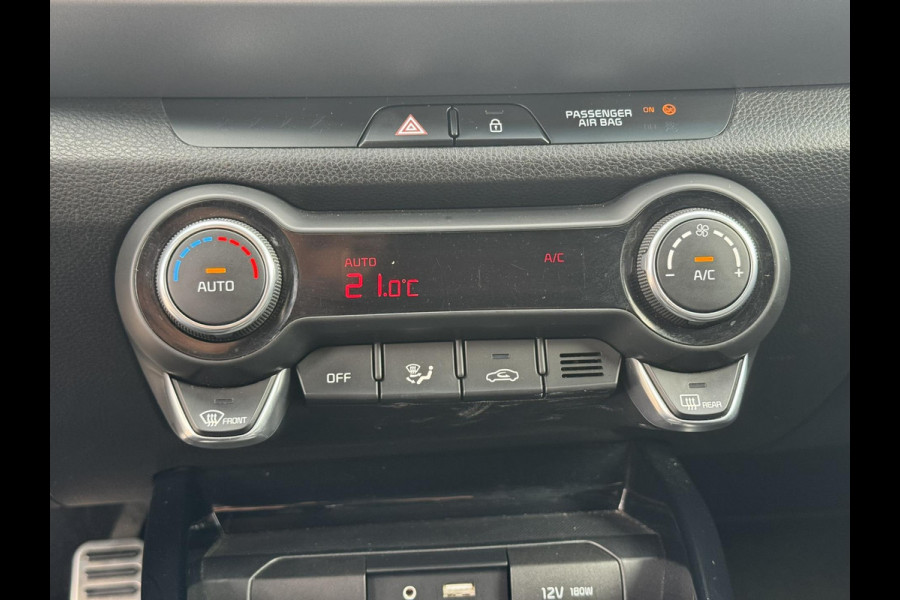 Kia Stonic 1.0 T-GDi ExecutiveLine Automaat Leder Camera Stuur en stoelverwarming Keyless Kia Stonic 1.0 T-GDi ExecutiveLine Automaat Leder Camera Stuur en stoelverwarming Keyless