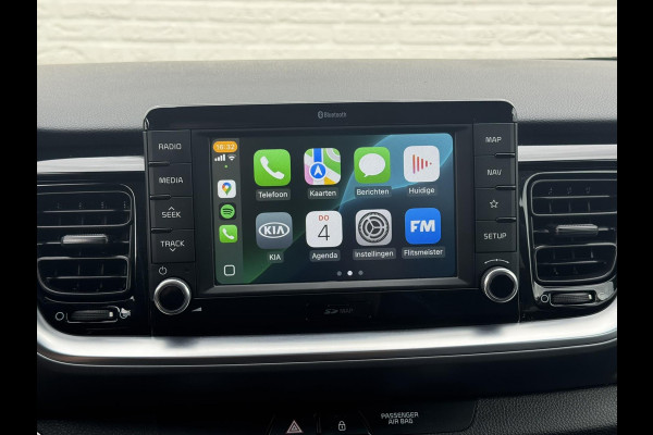Kia Stonic 1.0 T-GDi ExecutiveLine Automaat Leder Camera Stuur en stoelverwarming Keyless Kia Stonic 1.0 T-GDi ExecutiveLine Automaat Leder Camera Stuur en stoelverwarming Keyless