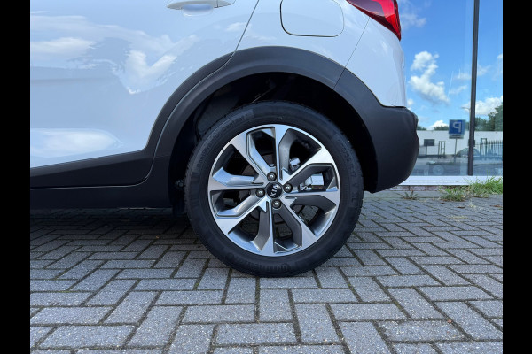 Kia Stonic 1.0 T-GDi Sports Edition - Navi - Airco - Parkeerhulp- Org.NL Kia Stonic 1.0 T-GDi Sports Edition - Navi - Airco - Parkeerhulp- Org.NL