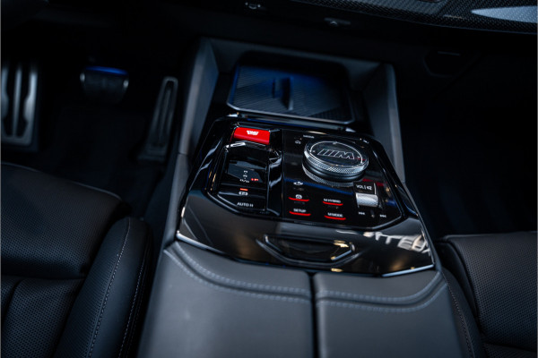BMW M5 5-serie Touring - Origineel NL | M Drive Professional | Panorama | Carbonpakket | Keramisch | B&W