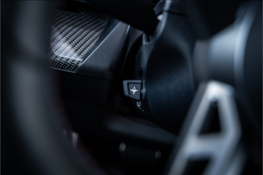 BMW M5 5-serie Touring - Origineel NL | M Drive Professional | Panorama | Carbonpakket | Keramisch | B&W