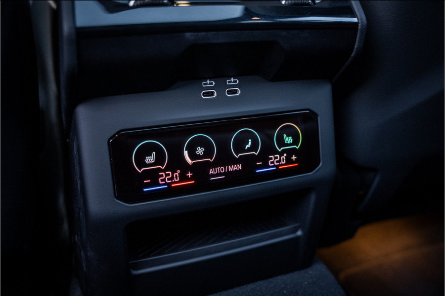 BMW M5 5-serie Touring - Origineel NL | M Drive Professional | Panorama | Carbonpakket | Keramisch | B&W