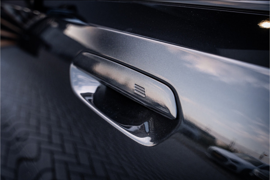 BMW M5 5-serie Touring - Origineel NL | M Drive Professional | Panorama | Carbonpakket | Keramisch | B&W