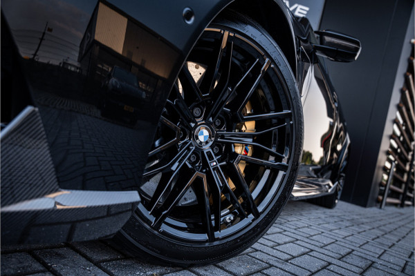 BMW M5 5-serie Touring - Origineel NL | M Drive Professional | Panorama | Carbonpakket | Keramisch | B&W