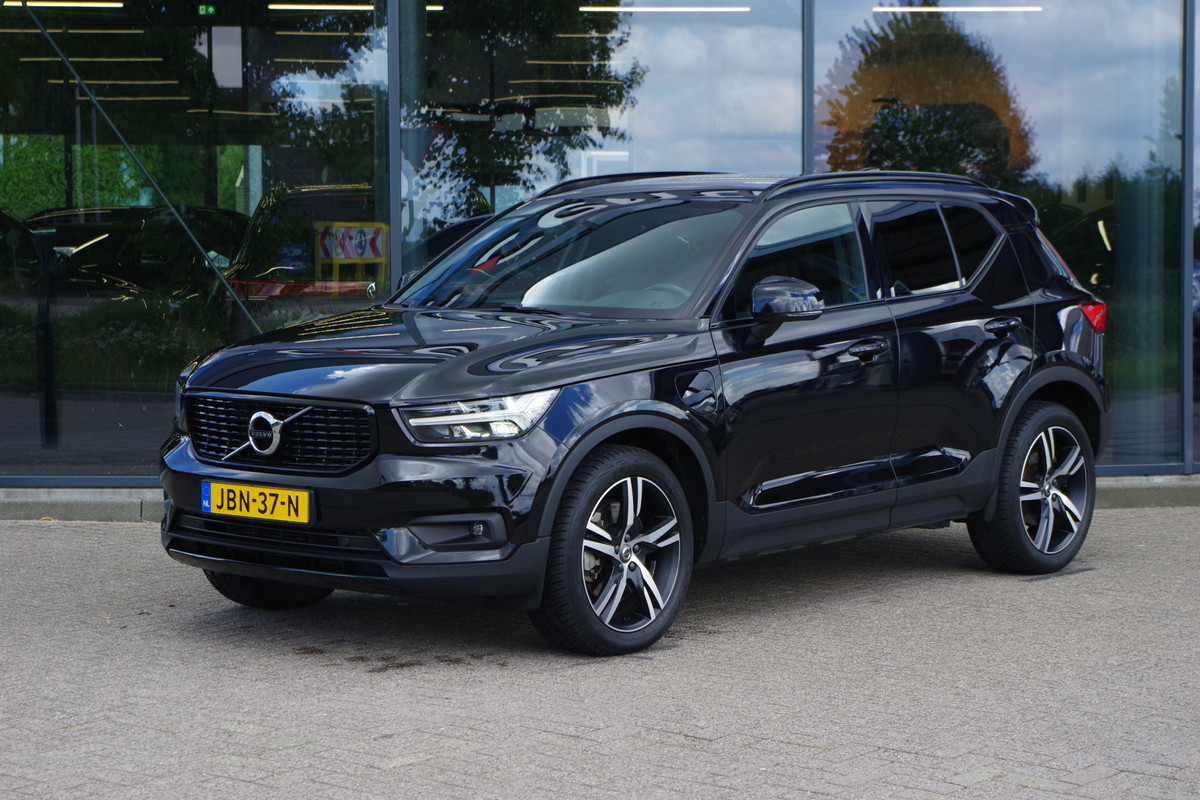 Volvo XC40 1.5 T4 Recharge R-Design 211 PK PHEV, Leder, Winterpakket, Keyless Volvo XC40 1.5 T4 Recharge R-Design 211 PK PHEV, Leder, Winterpakket, Keyless
