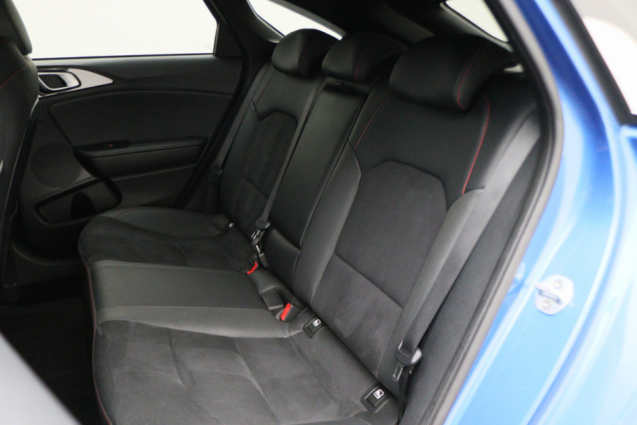 Kia ProCeed 1.6 T-GDI GT Automaat Camera, ACC, JBL Audio, Apple Carplay, Keyless, LED, 18"