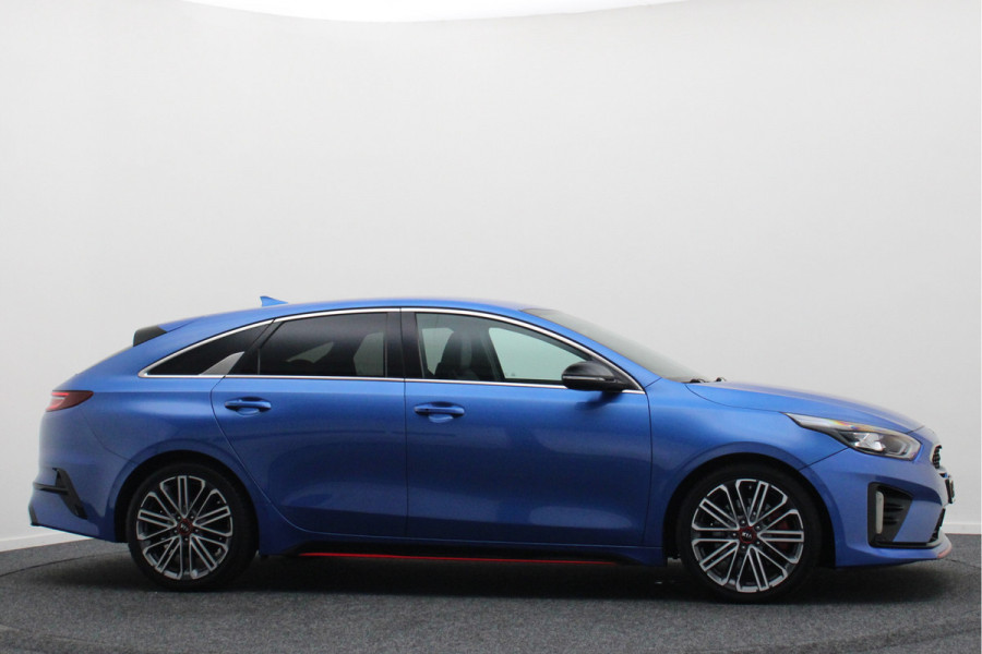 Kia ProCeed 1.6 T-GDI GT Automaat Camera, ACC, JBL Audio, Apple Carplay, Keyless, LED, 18"