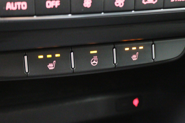 Kia ProCeed 1.6 T-GDI GT Automaat Camera, ACC, JBL Audio, Apple Carplay, Keyless, LED, 18"