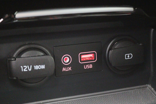 Kia ProCeed 1.6 T-GDI GT Automaat Camera, ACC, JBL Audio, Apple Carplay, Keyless, LED, 18"