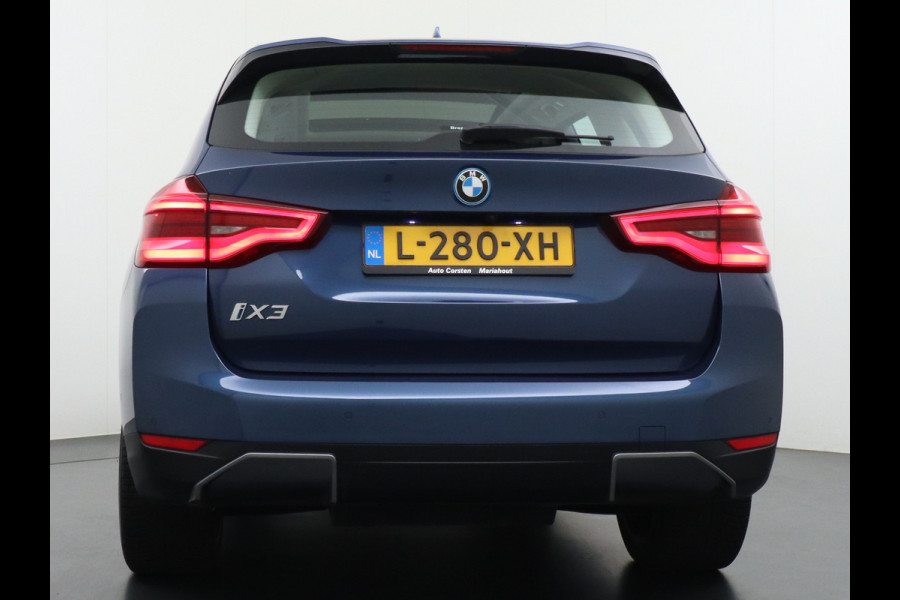 BMW iX3 High Executive 80kWh Leder Adap.Cruise Apple Carplay Android Auto Navi Ecc 360°Camera Panoramaschuifdak Harman&Kardon®SurroundSo Stoelverwarming Parkeer+Achteruitrij assistent Led Origineel Nederlandse Auto Zeer compleet!
