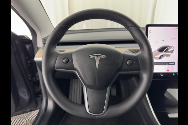 Tesla Model 3 Standard RWD Plus 60 kWh [ 3-Fase ] (INCL-BTW) Aut. *PANO | AUTO-PILOT | LUXURY-LEATHER | KEYLESS | FULL-LED | MEMORY-PACK | SURROUND-VIEW | DAB | CARPLAY | DIGI-COCKPIT | LANE-ASSIST | COMFORT-SEATS | 18"ALU*