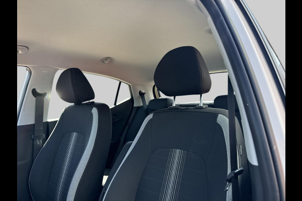 Hyundai i10 1.0 Comfort Smart | zwart dak