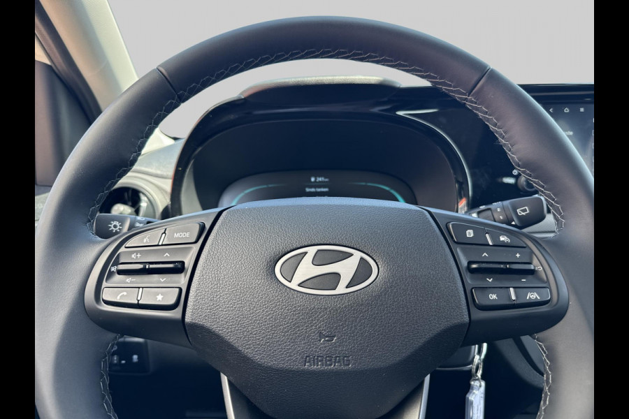 Hyundai i10 1.0 Comfort Smart | zwart dak