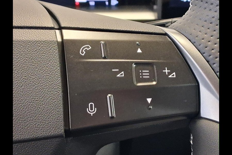 Opel Grandland 1.2 Turbo Hybrid Business Edition Automaat | Navigatie | Panoramisch Schuifdak | Head-Up Display | Elektrische Kofferklep | Focal Hi-Fi |