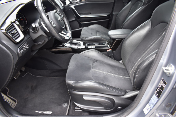 Kia ProCeed 1.4 T-GDI GT-Line / Navigatie / Adap. Cruise / 17" LM / Panoramadak / Keyless