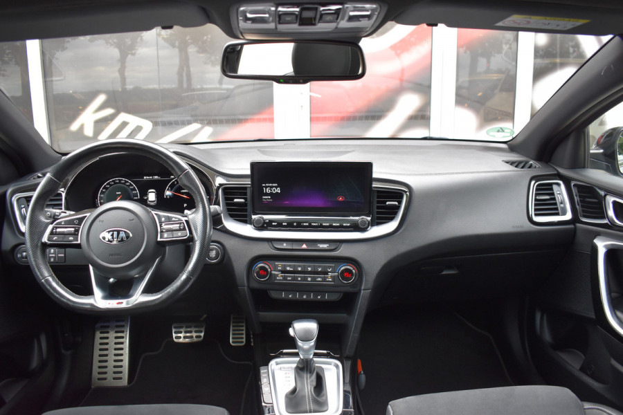 Kia ProCeed 1.4 T-GDI GT-Line / Navigatie / Adap. Cruise / 17" LM / Panoramadak / Keyless