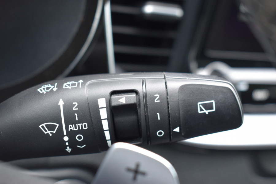 Kia ProCeed 1.4 T-GDI GT-Line / Navigatie / Adap. Cruise / 17" LM / Panoramadak / Keyless