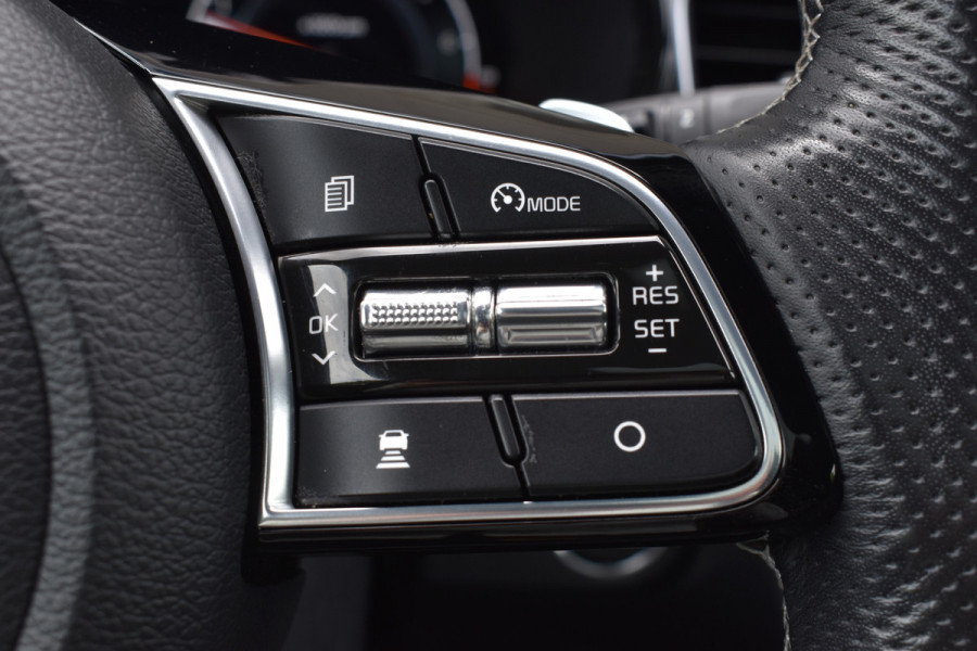 Kia ProCeed 1.4 T-GDI GT-Line / Navigatie / Adap. Cruise / 17" LM / Panoramadak / Keyless