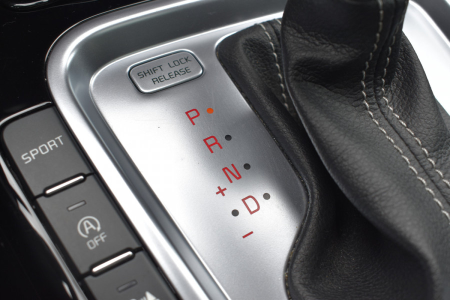 Kia ProCeed 1.4 T-GDI GT-Line / Navigatie / Adap. Cruise / 17" LM / Panoramadak / Keyless