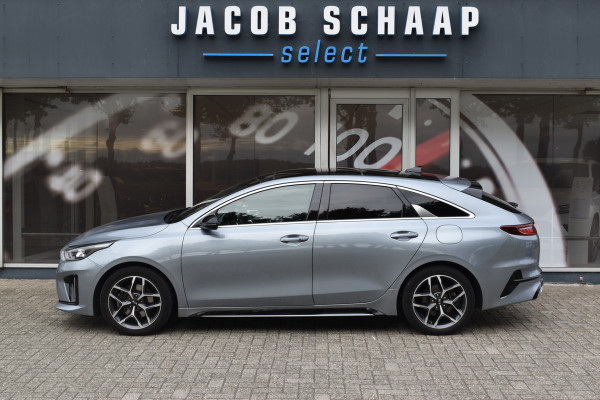 Kia ProCeed 1.4 T-GDI GT-Line / Navigatie / Adap. Cruise / 17" LM / Panoramadak / Keyless