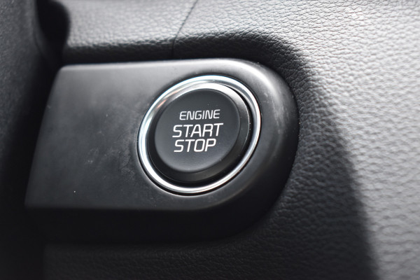 Kia ProCeed 1.4 T-GDI GT-Line / Navigatie / Adap. Cruise / 17" LM / Panoramadak / Keyless