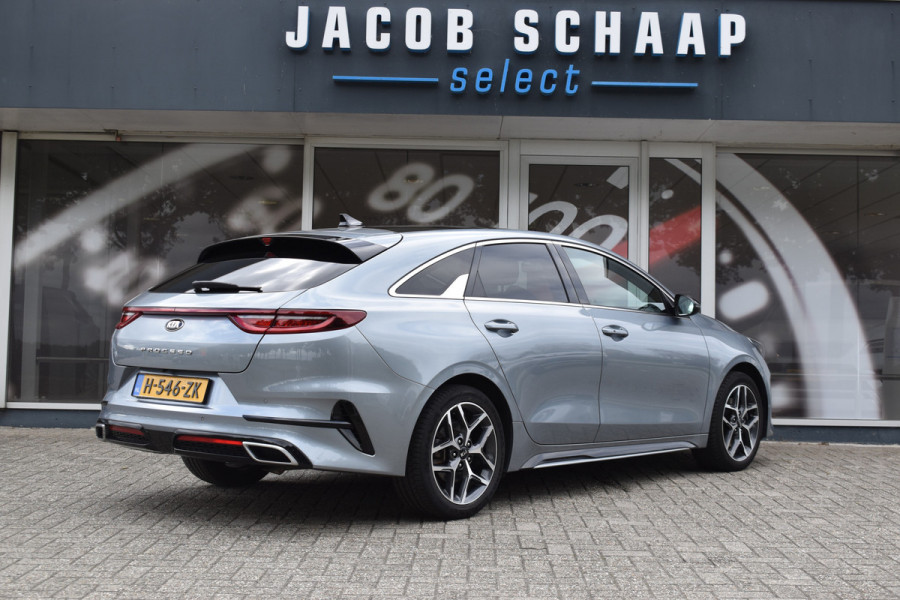 Kia ProCeed 1.4 T-GDI GT-Line / Navigatie / Adap. Cruise / 17" LM / Panoramadak / Keyless
