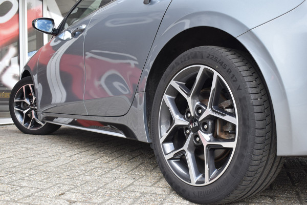 Kia ProCeed 1.4 T-GDI GT-Line / Navigatie / Adap. Cruise / 17" LM / Panoramadak / Keyless