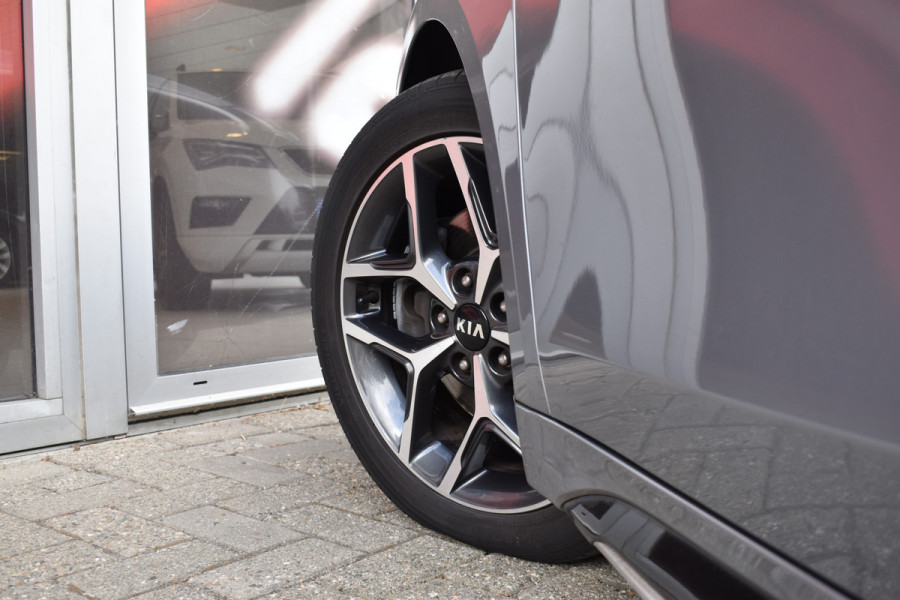 Kia ProCeed 1.4 T-GDI GT-Line / Navigatie / Adap. Cruise / 17" LM / Panoramadak / Keyless