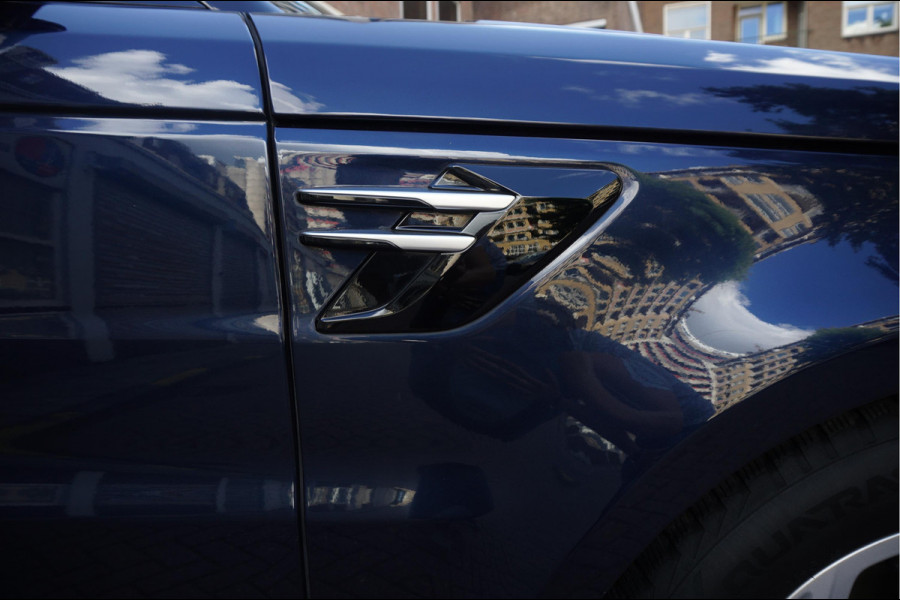 Land Rover Range Rover Sport 2.0 P400e HSE Black Optic | Ivoorwit Leder | Panoramadak | Meridian sound | Luchtvering | Apple Carplay | Virtual Cockpit 3x LED schermen |