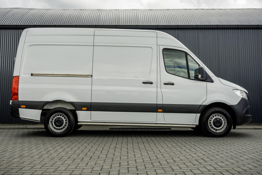 Mercedes-Benz Sprinter 311 CDI | L2H2 | Camera | CarPlay | Climate | Inrichting | Omvormer | Oprijplaat | Euro 6