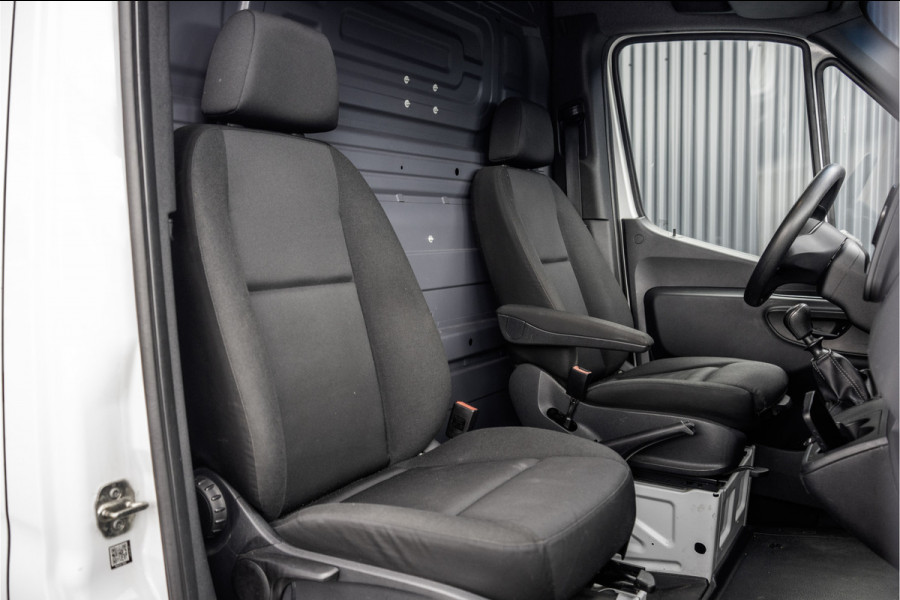 Mercedes-Benz Sprinter 311 CDI | L2H2 | Camera | CarPlay | Climate | Inrichting | Omvormer | Oprijplaat | Euro 6