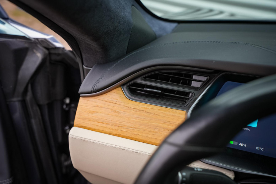 Tesla Model S Long Range Panodak Leer Adaptive Cruise Camera Autopilot