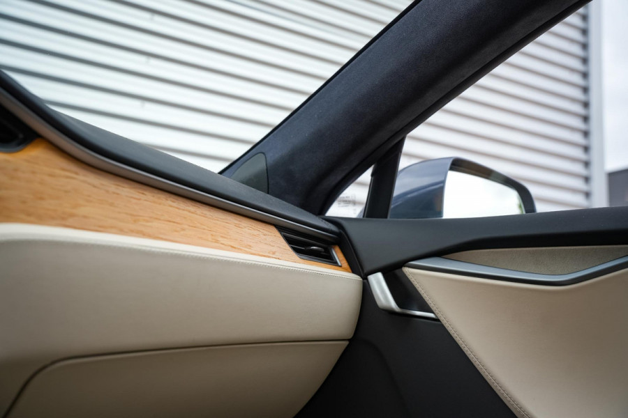 Tesla Model S Long Range Panodak Leer Adaptive Cruise Camera Autopilot