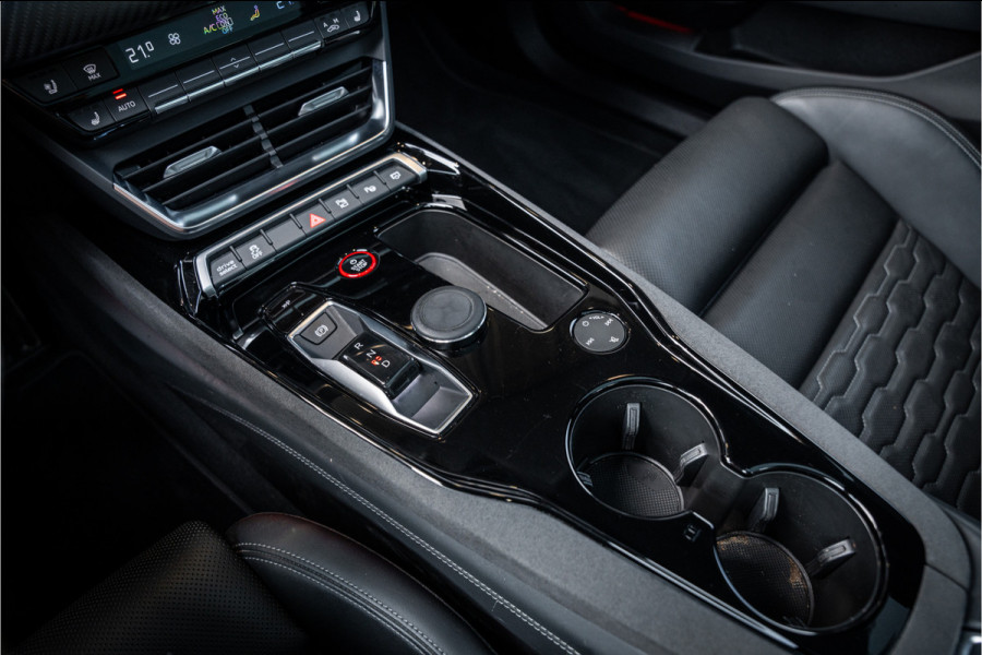 Audi e-tron GT RS 93 kWh - Panorama | B&O | Carbon | Massage | Stoelkoeling | Luchtvering