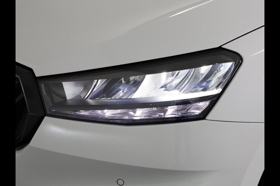 Škoda Fabia 1.0 TSI Monte Carlo 115 pk Automaat (DSG) | Verlengde garantie | Navigatie via App | Parkeersensoren | Achteruitrijcamera | Adaptieve cruise control | LED koplampen |