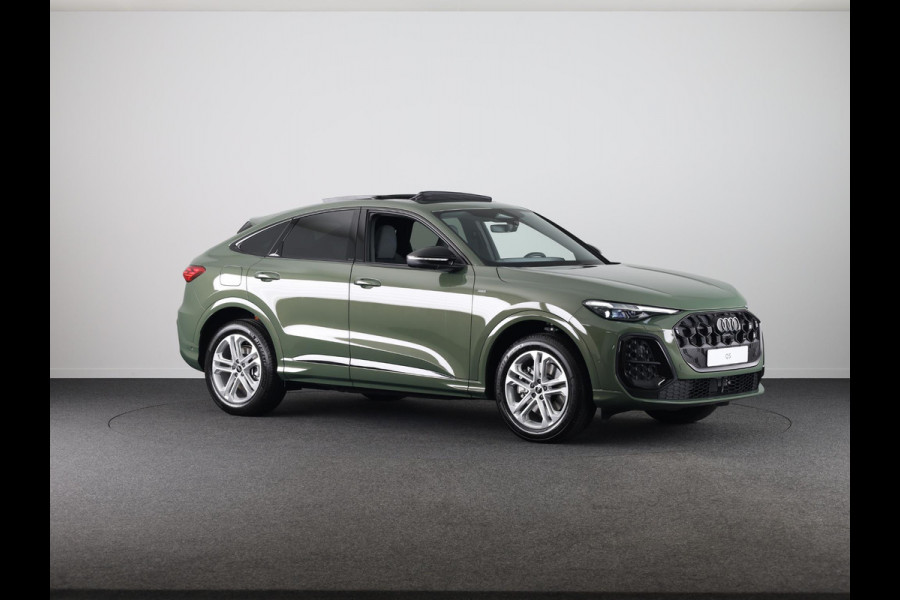 Audi Q5 Sportback 2.0 TFSI e-hybrid quattro S edition | Tech plus | Glazen panoramadak | Zwart pakket | Elektrische stoelen |