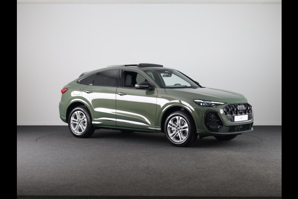 Audi Q5 Sportback 2.0 TFSI e-hybrid quattro S edition | Tech plus | Glazen panoramadak | Zwart pakket | Elektrische stoelen |