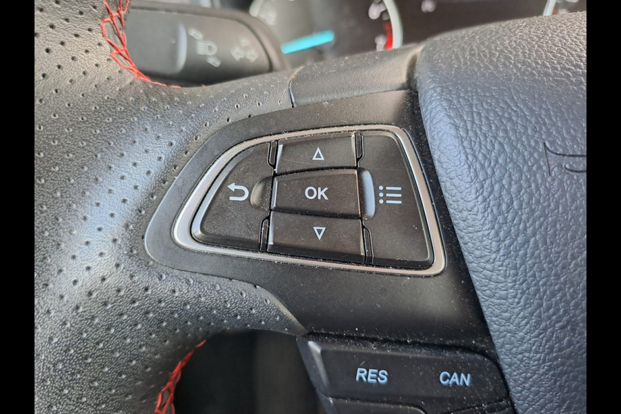 Ford EcoSport 1.0 EcoBoost ST-Line | Airco | Trekhaak | Stoel- en stuurverwarming | Xenon | App-connect |