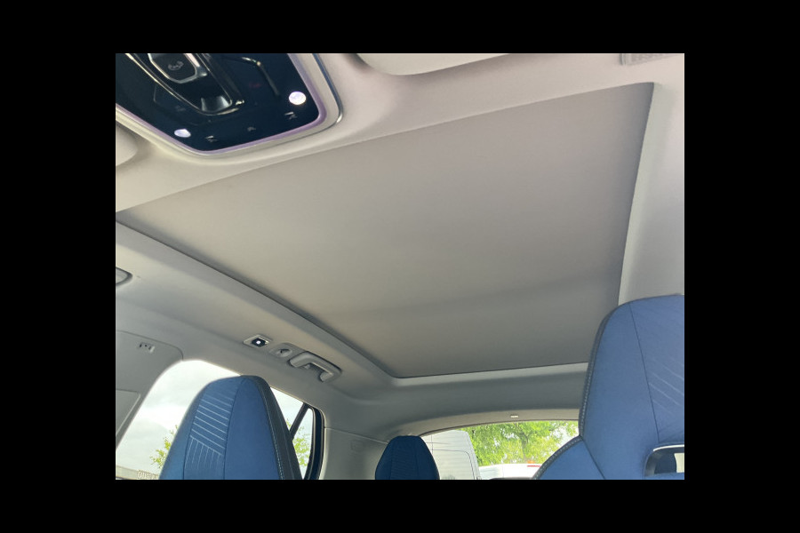 Lynk & Co 01 1.5 Plug-in 262PK Carplay Panoramadak 360° camera Stoelverw. PHEV