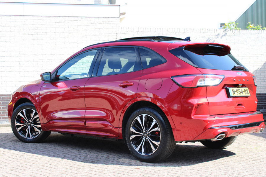 Ford Kuga 2.5 PHEV ST-Line X | Panoramadak | Trekhaak | BLIS | B&O | Head-up | Winterpack