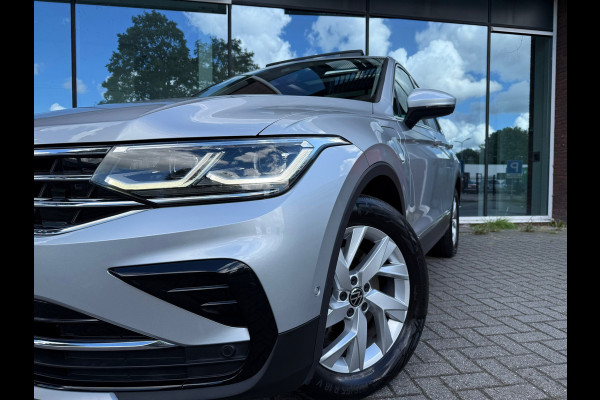 Volkswagen Tiguan 1.4 TSI eHybrid Business+ - Automaat - Panodak - Trekhaak - Camera