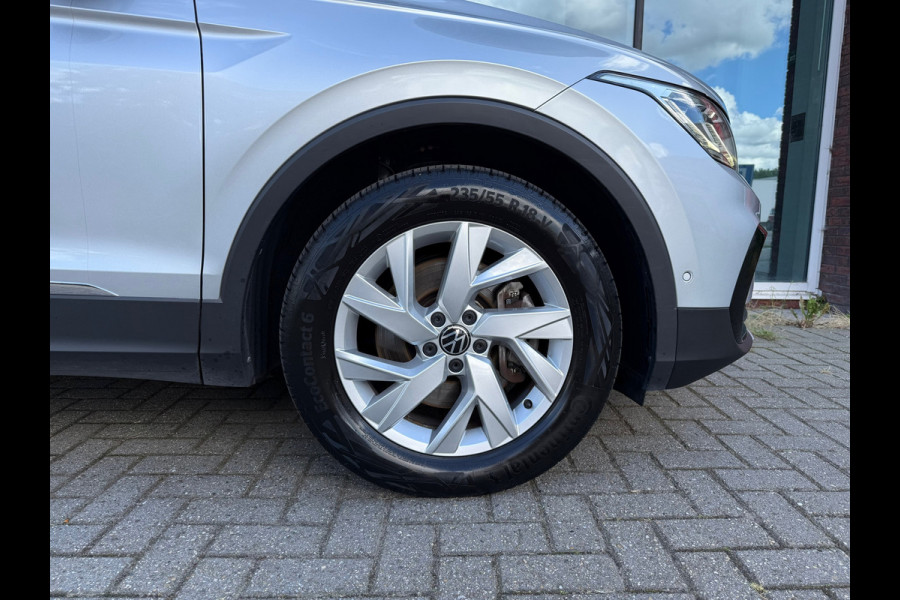 Volkswagen Tiguan 1.4 TSI eHybrid Business+ - Automaat - Panodak - Trekhaak - Camera
