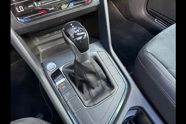 Volkswagen Tiguan 1.4 TSI eHybrid Business+ - Automaat - Panodak - Trekhaak - Camera